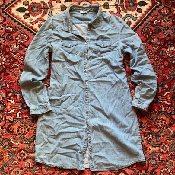 Garnet Hill Dresses & Skirts - Garnet Hill Chambray Shirt Dress